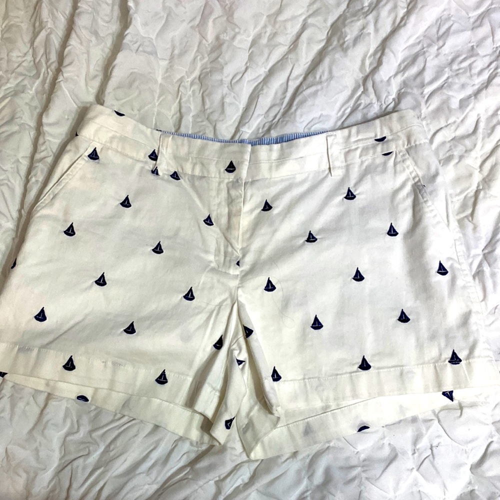 the brand is british khaki. size 8